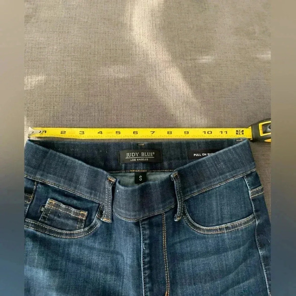 Judy Blue Pull on Denim Shorts size S - Picture 9 of 10